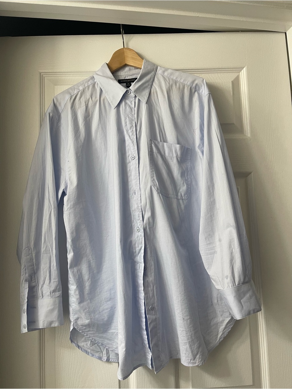 Banana Republic Women’s Oversized Button-Up Dress Shirt